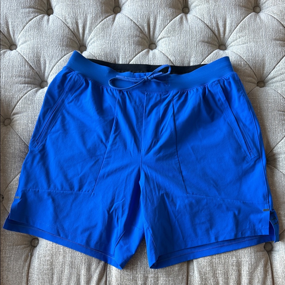 Lululemon Athletica Men’s L license to train Vibrant Blue Athletic‎ Shorts